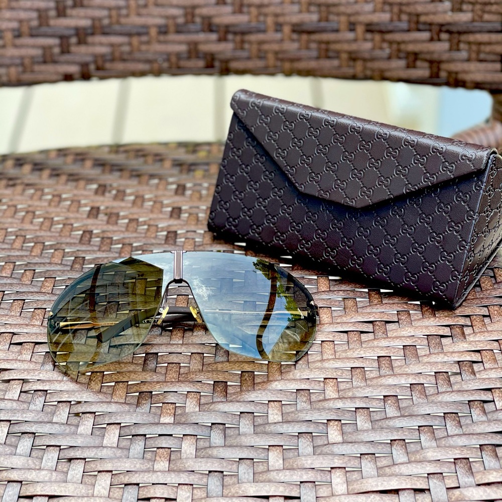 Gucci Shades